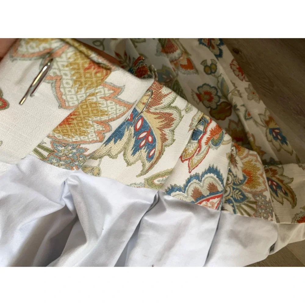 2 panels Floral Paisley Lined Curtain 96